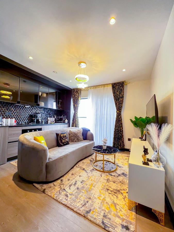 Escada Next Level Luxurious Home ไนโรบี ภายนอก รูปภาพ